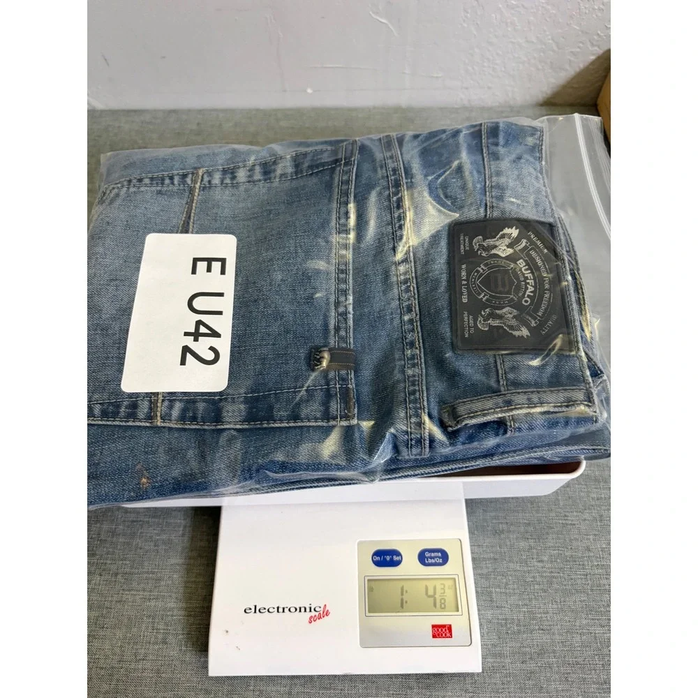 Buffalo David Bitton Jeans Mens 32x32 Blue Distressed Patched Straight Leg Denim